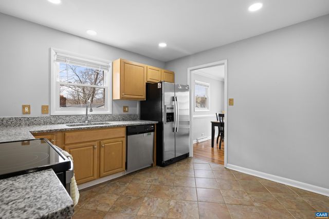 234 SUNSET AVE, Charlottesville, VA 22903