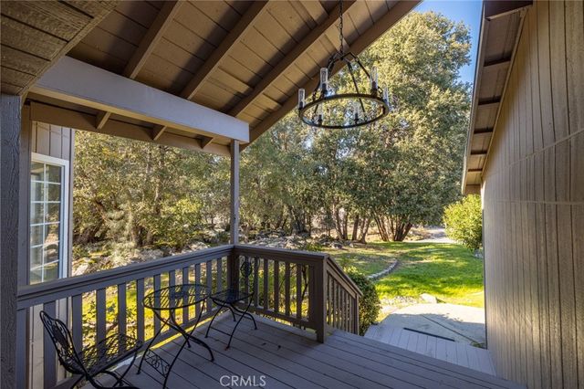 39301 Moonray Lane, Oakhurst, CA 93644