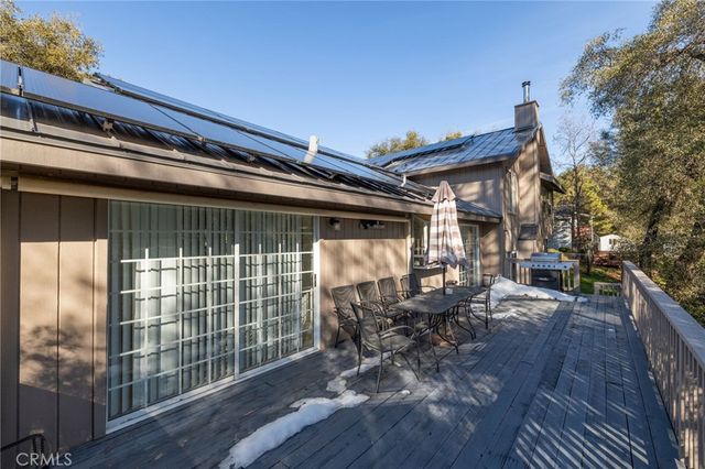39301 Moonray Lane, Oakhurst, CA 93644