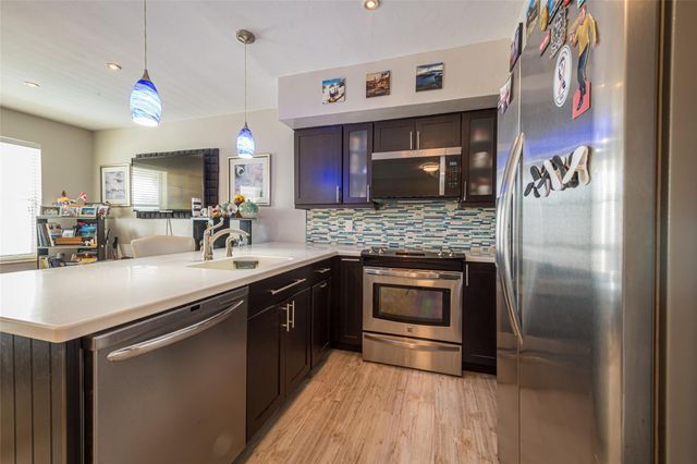 4525 NE 21st Avenue 7, Fort Lauderdale, FL 33308