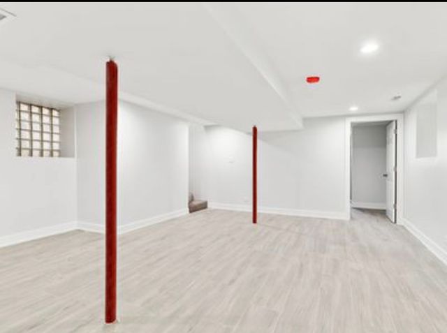 3053 E 79th Street 1, Chicago, IL 60649