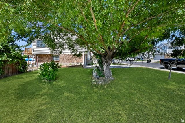 7948 S LINTON DR, West Jordan, UT 84088