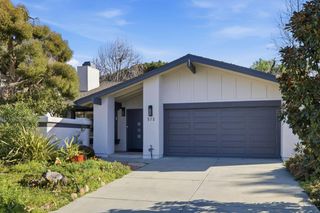 572 Seahorse Lane, Redwood Shores, CA 94065