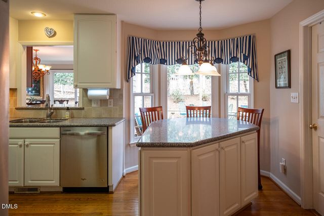 113 Sudbury Lane, Chapel Hill, NC 27516