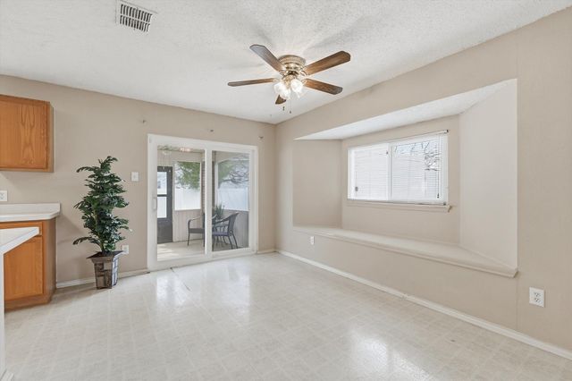 3148 Spyglass Drive, Grand Prairie, TX 75052