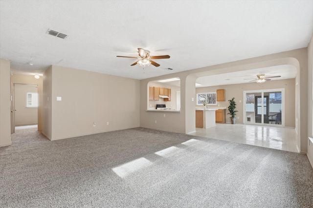 3148 Spyglass Drive, Grand Prairie, TX 75052