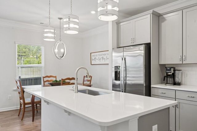 340 Crider Court, Woodstock, GA 30188