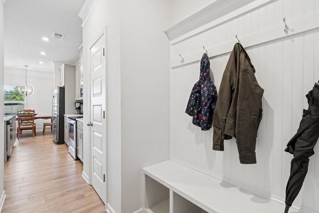 340 Crider Court, Woodstock, GA 30188