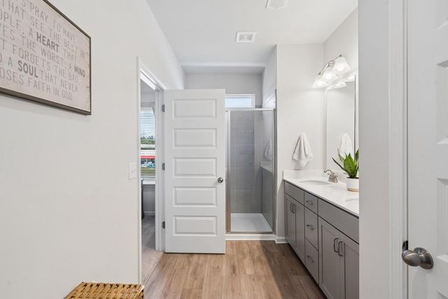 340 Crider Court, Woodstock, GA 30188