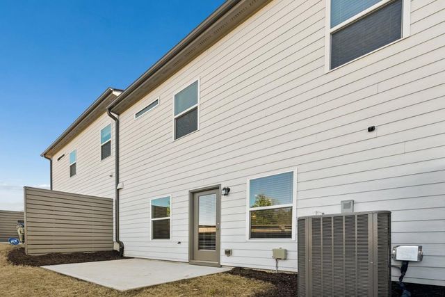 340 Crider Court, Woodstock, GA 30188