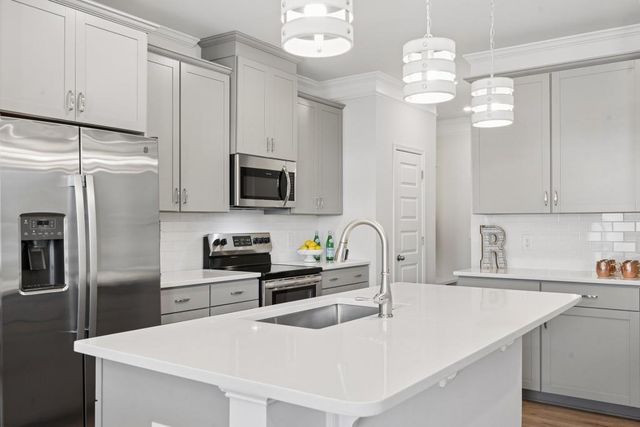 340 Crider Court, Woodstock, GA 30188