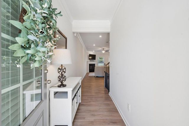 340 Crider Court, Woodstock, GA 30188