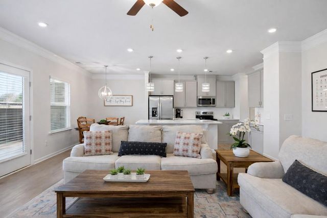 340 Crider Court, Woodstock, GA 30188