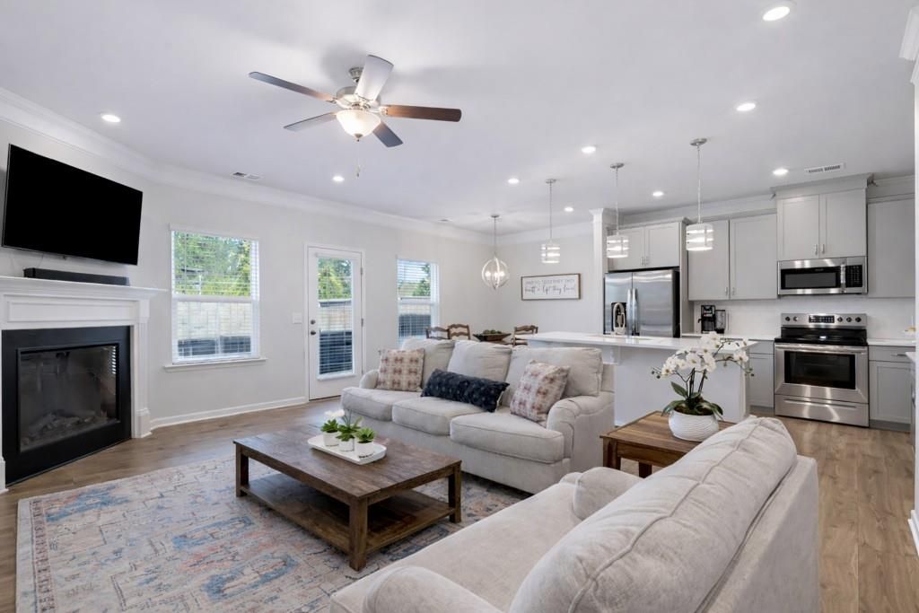 340 Crider Court, Woodstock, GA 30188