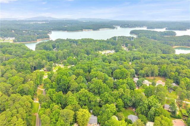 2910 Hamilton Road, Cumming, GA 30041