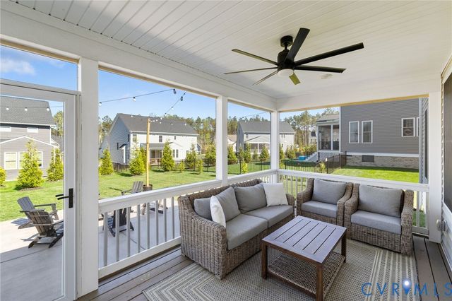 6819 Cove Creek Ct, Moseley, VA 23120