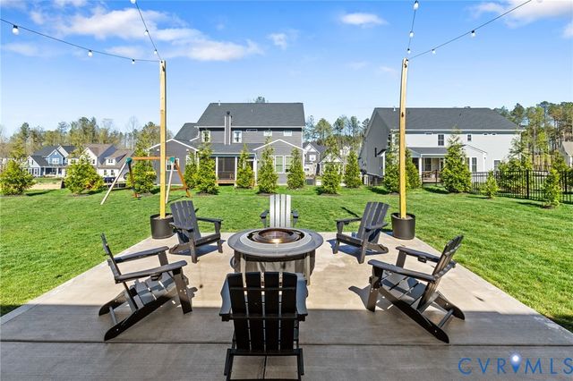 6819 Cove Creek Ct, Moseley, VA 23120
