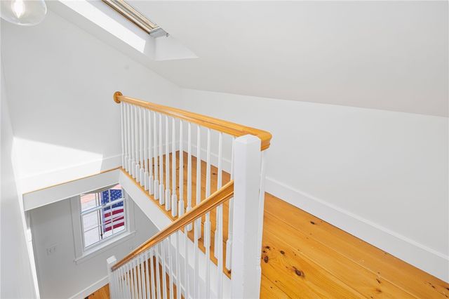 5 Tews Court, Newport, RI 02840