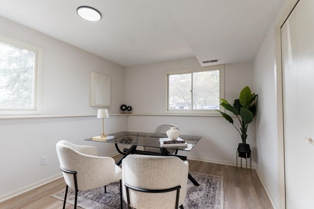 2515 N 83rd Avenue N, Brooklyn Park, MN 55444