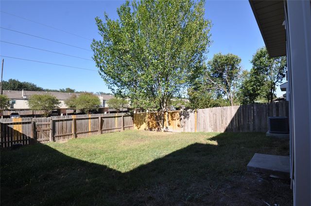 2113 Whittier Drive, Houston, TX 77032