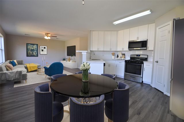 2113 Whittier Drive, Houston, TX 77032