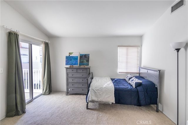 27006 Karns Court 61305, Canyon Country, CA 91387