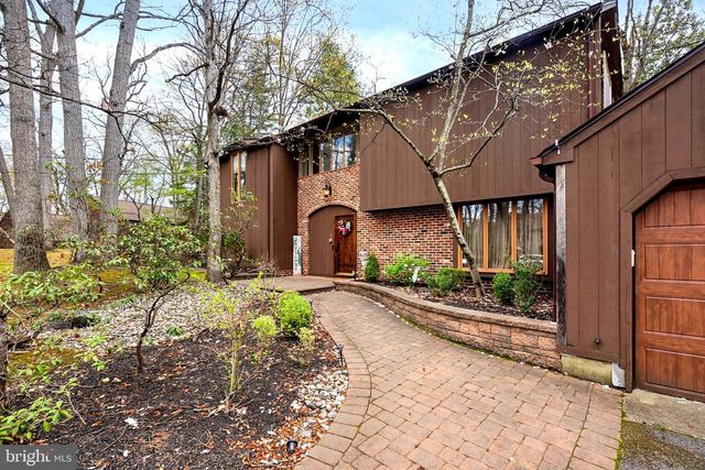 102 LANE OF TREES, Cherry Hill, NJ 08003