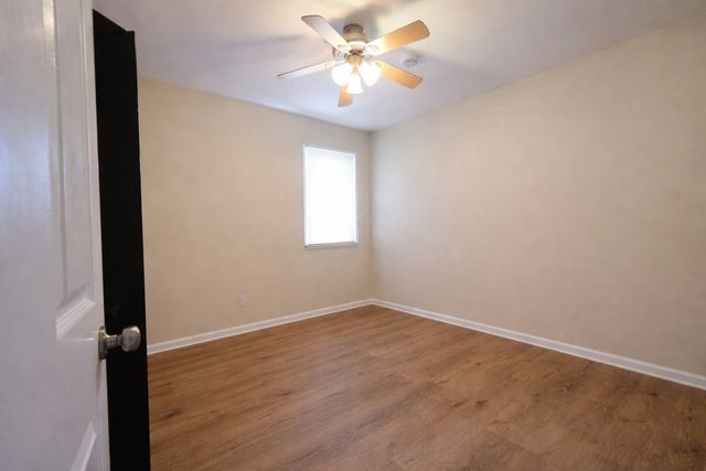 5N087 Mary Court, St. Charles, IL 60175