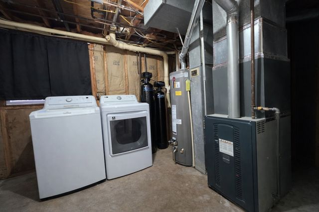 5N087 Mary Court, St. Charles, IL 60175