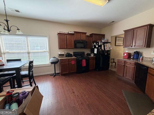 3656 Shale Lane SE, Conyers, GA 30013