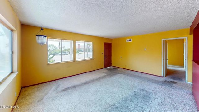 640 Calle Del Oro, Santa Barbara, CA 93109