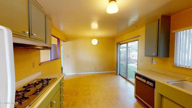 640 Calle Del Oro, Santa Barbara, CA 93109