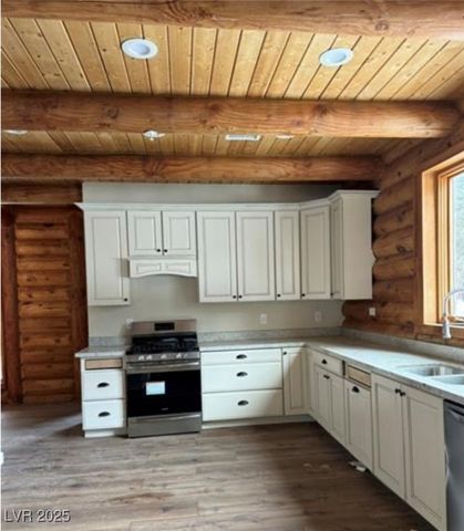 311 Crestview Drive, Mount Charleston, NV 89124