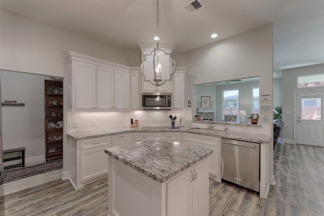 756 Holly Springs Drive, Conroe, TX 77302
