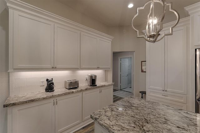 756 Holly Springs Drive, Conroe, TX 77302
