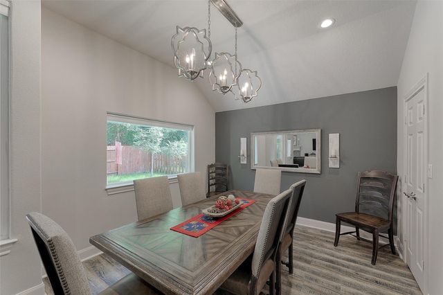 756 Holly Springs Drive, Conroe, TX 77302