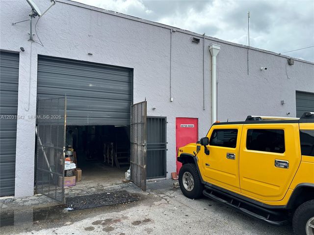 3960 W 16th Avenue 205, Hialeah, FL 33012
