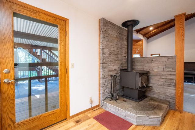 209 College Drive, Grants Pass, OR 97527