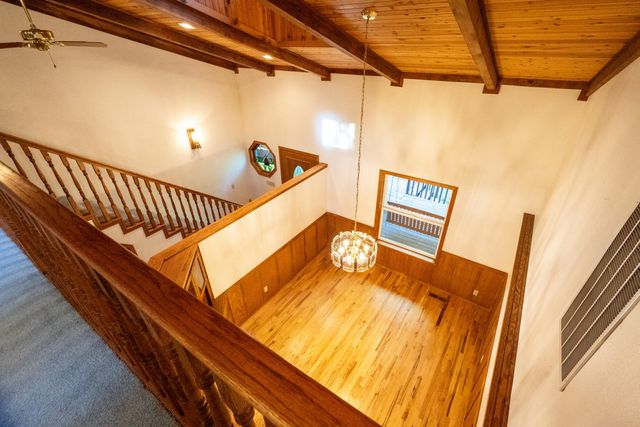 209 College Drive, Grants Pass, OR 97527