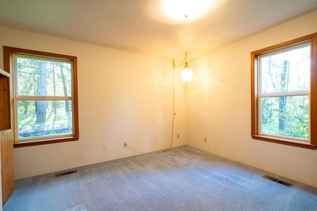 209 College Drive, Grants Pass, OR 97527