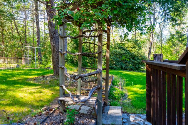 209 College Drive, Grants Pass, OR 97527