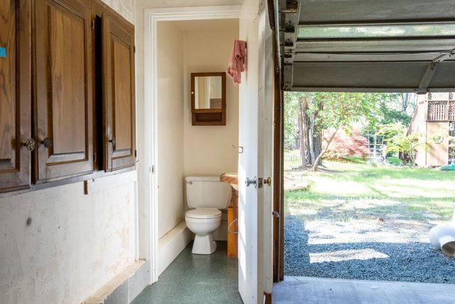 209 College Drive, Grants Pass, OR 97527