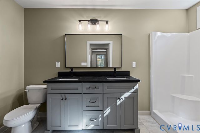 201 Zion Dr, Farmville, VA 23901