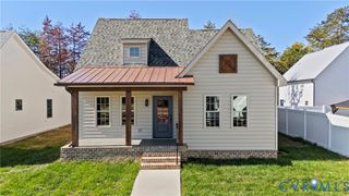 201 Zion Dr, Farmville, VA 23901