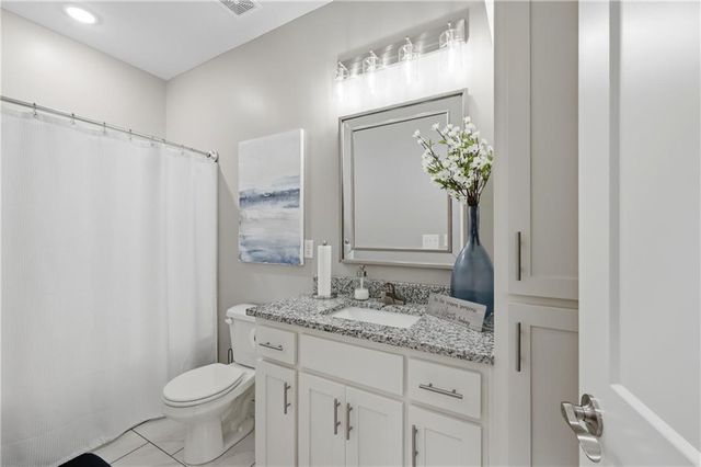 1809 NW Nicholas Drive, Grain Valley, MO 64029