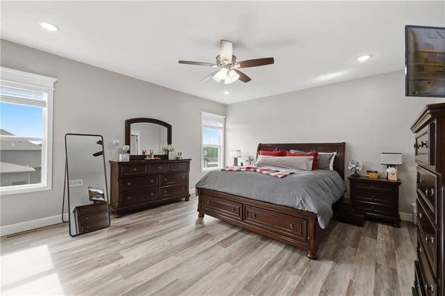 1809 NW Nicholas Drive, Grain Valley, MO 64029