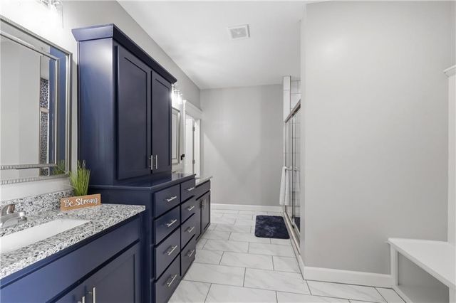 1809 NW Nicholas Drive, Grain Valley, MO 64029