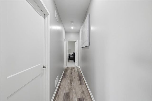 1809 NW Nicholas Drive, Grain Valley, MO 64029