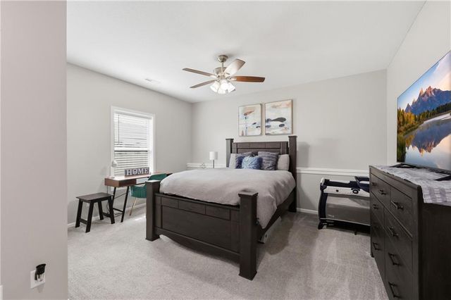 1809 NW Nicholas Drive, Grain Valley, MO 64029