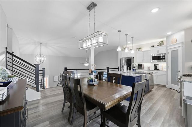1809 NW Nicholas Drive, Grain Valley, MO 64029